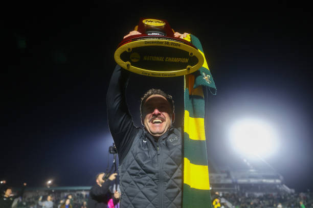 俱乐部与其 俱乐部与其